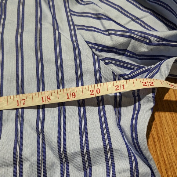 Banana Republic shirt, tailored fit, men's large - Picture 14 of 14